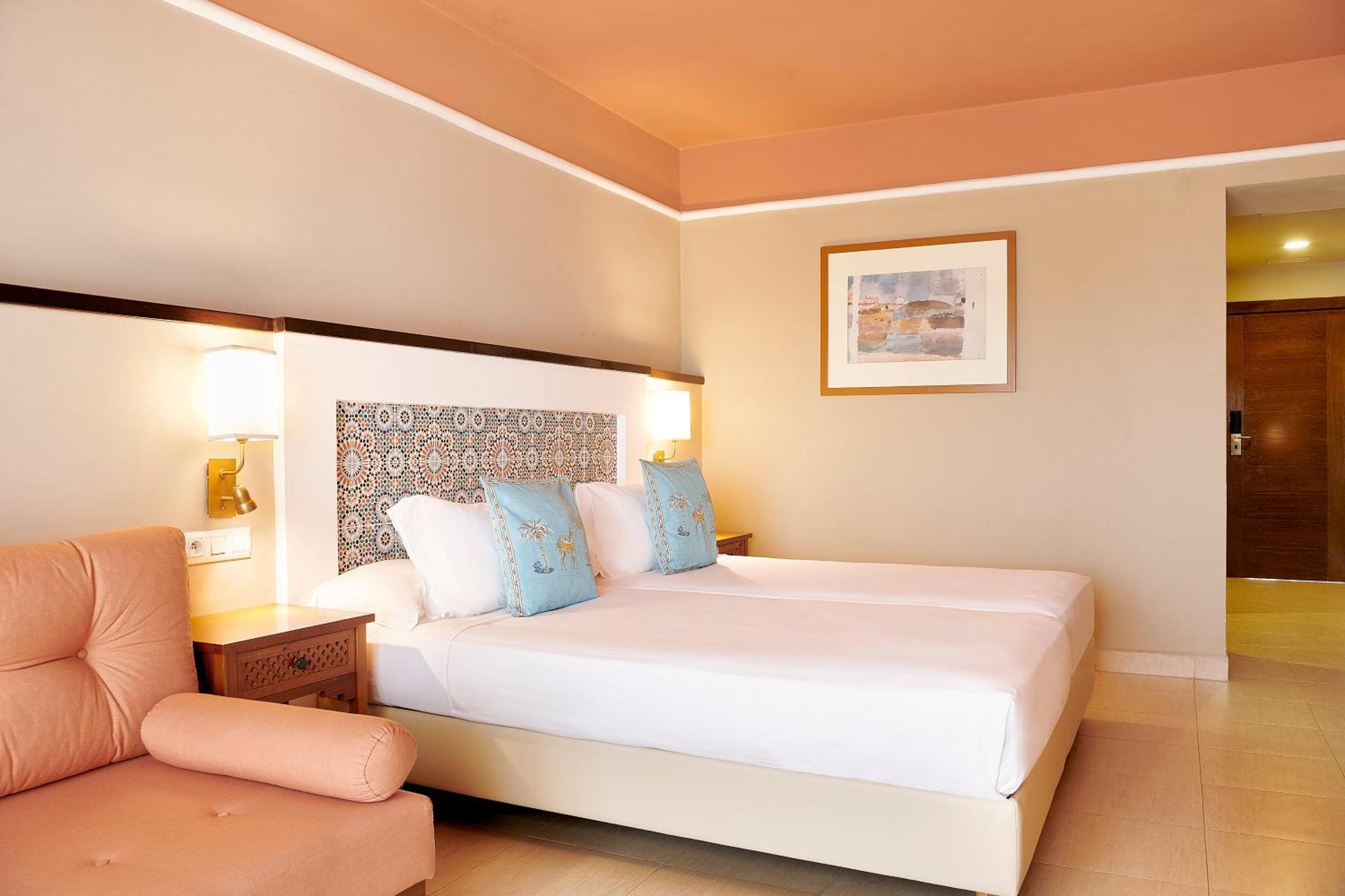 מלון Iberostar Waves Saïdia מראה חיצוני תמונה A room at the hotel